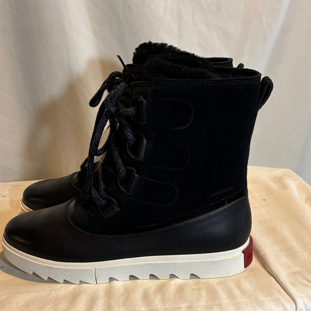Sorel Black Winter Boots, NWT - Picture 3 of 6